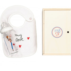 "My Love" Gift Set (1x360 ml bottle, 1x cotton bib and one wooden box)`