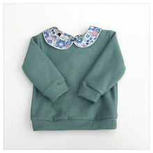 Load image into Gallery viewer, Pale green sweatshirt with glitter (Betsy Asagao Liberty)
